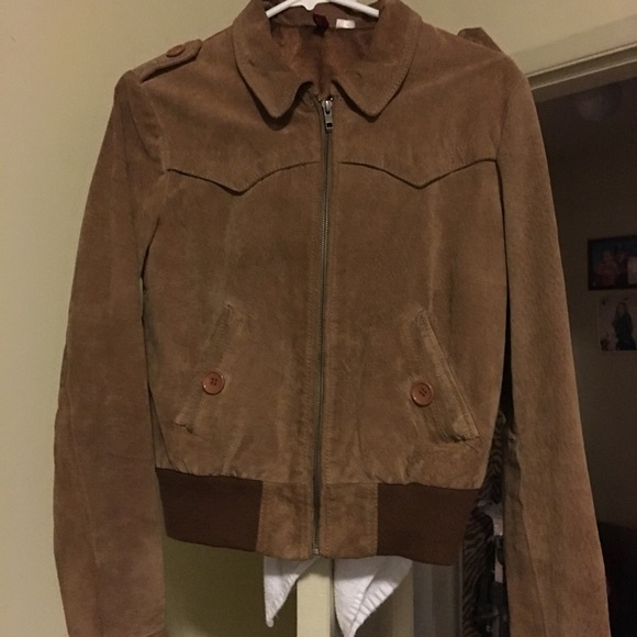 Jacket - Picture 2 of 3